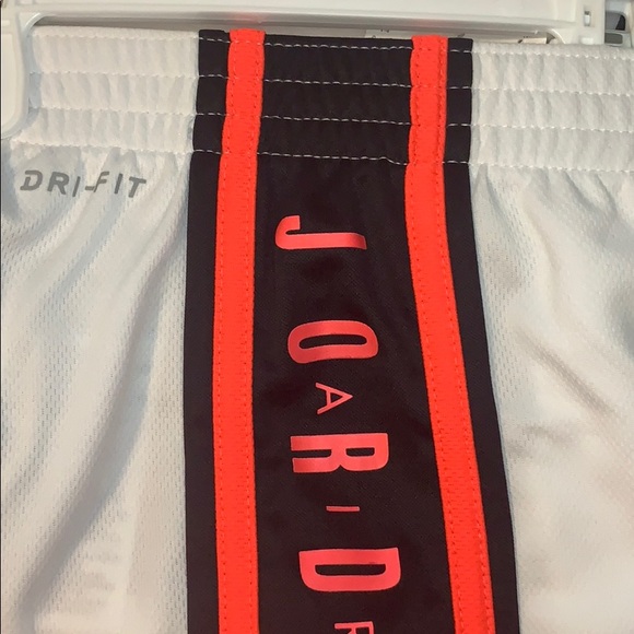 [ Air Jordan ] White Gym Shorts Dri-Fit NWT 3T - Picture 3 of 6